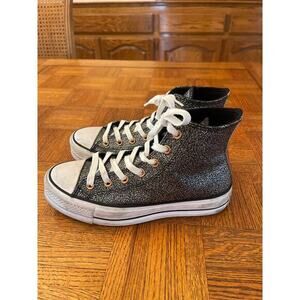CONVERSE Chuck Taylor All Star Lift
Platform Glitter SIZE 8.5
